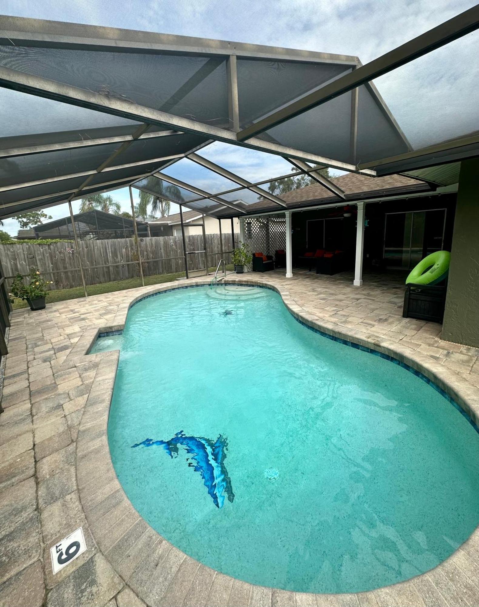 3 Bedrooms House With Private, Heated Pool 8 Miles To Siesta Key Beach, Sarasota Exterior photo